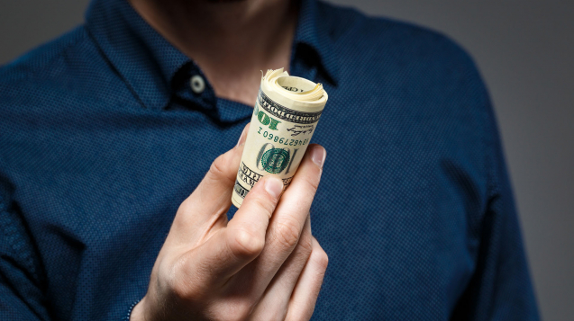 quienes-manejan-tu-dinero